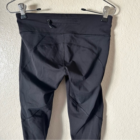 Lululemon Run Pace Crop black leggings size 4 - Picture 11 of 13